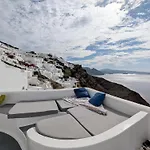 Oia's Secret
